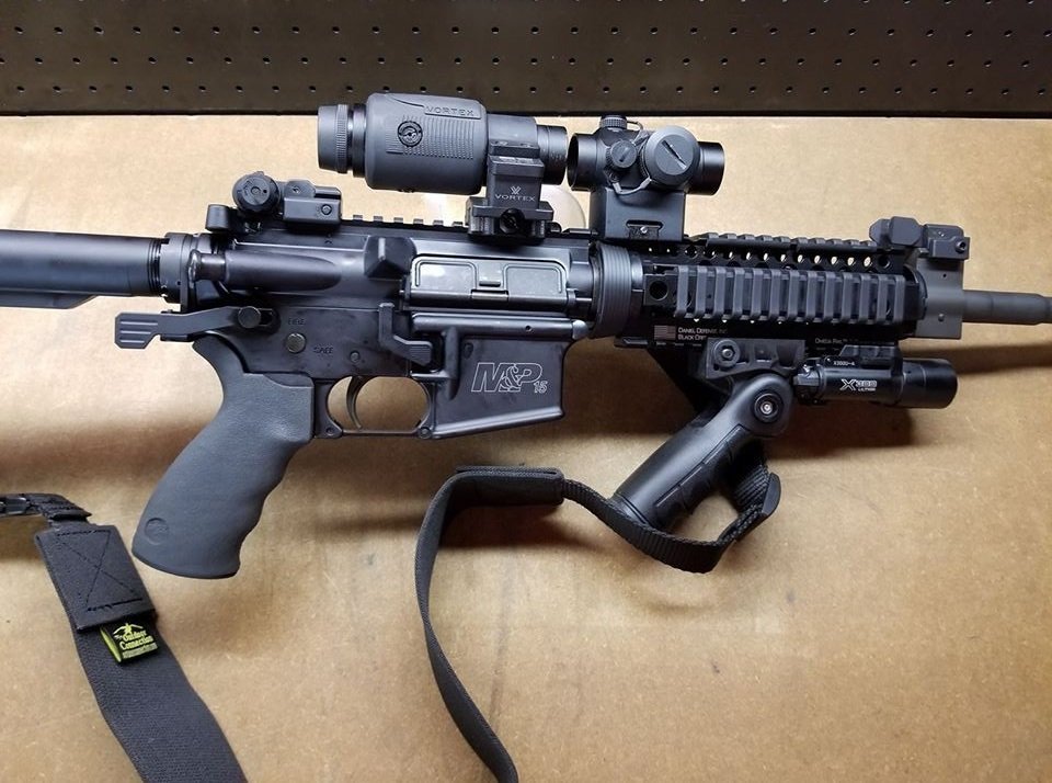 The Supreme Court has rejected an appeal from gun owners who challenged a Chicago suburb’s ban on assault weapons